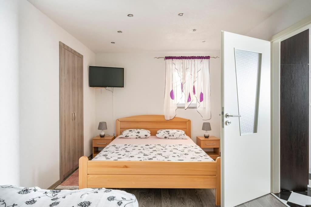 Studio Apartment Grgic Šibenik Eksteriør billede
