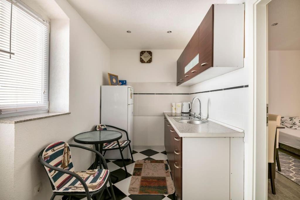 Studio Apartment Grgic Šibenik Eksteriør billede